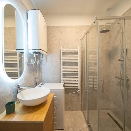 Coastal Serenity * Zadar