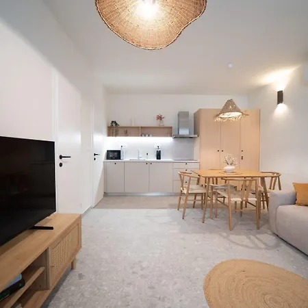 Coastal Serenity Apartment *